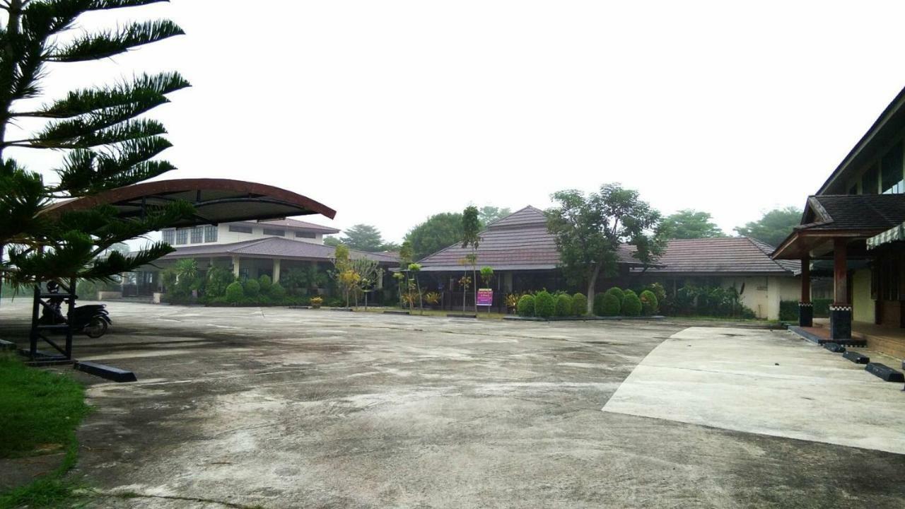 Northstar Hotel & Resort Ban Mae Kon Bagian luar foto
